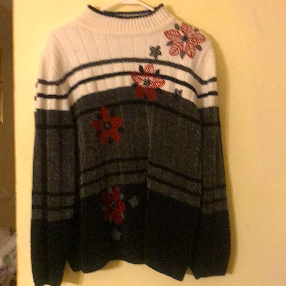 Alfred dinner black red pullover sweater 1x
